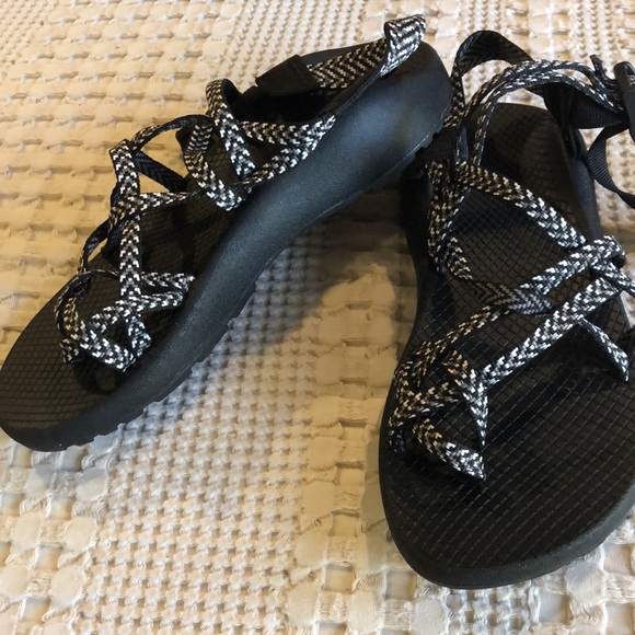 Women’s Chacos Classic ZX/2 - Picture 4 of 8